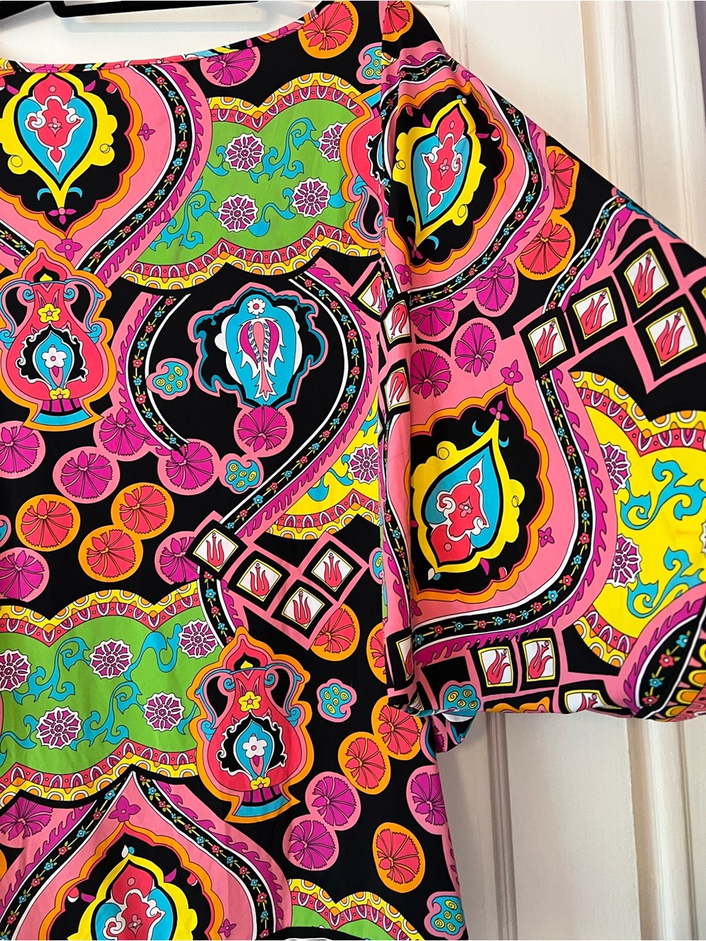 Trina Turk Colorful Dress / Cover Up Size M Resort Vacation - Picture 7 of 8